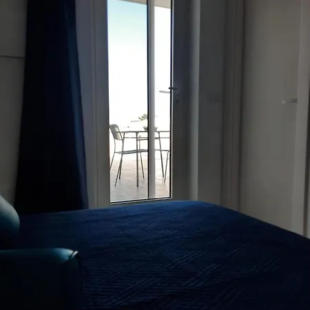 Kennedy Apartments-